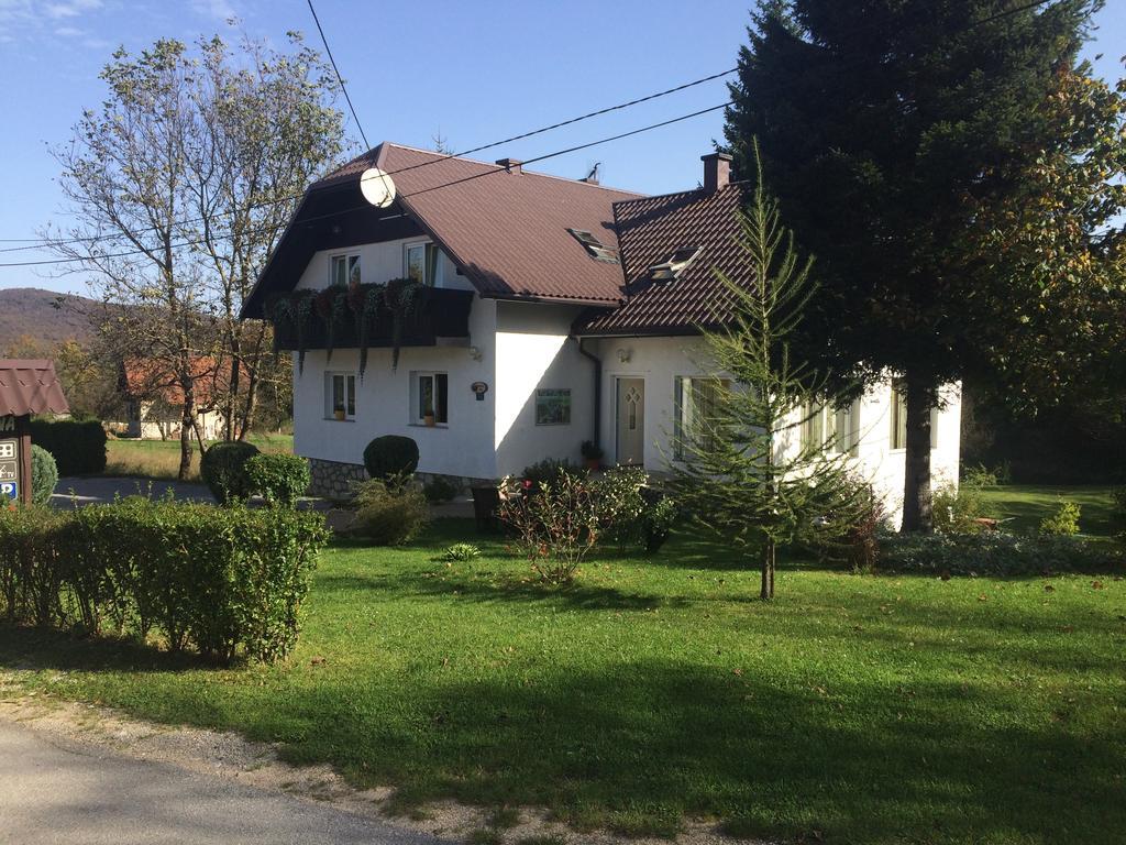 House Ana Panzió Plitvička Jezera Kültér fotó